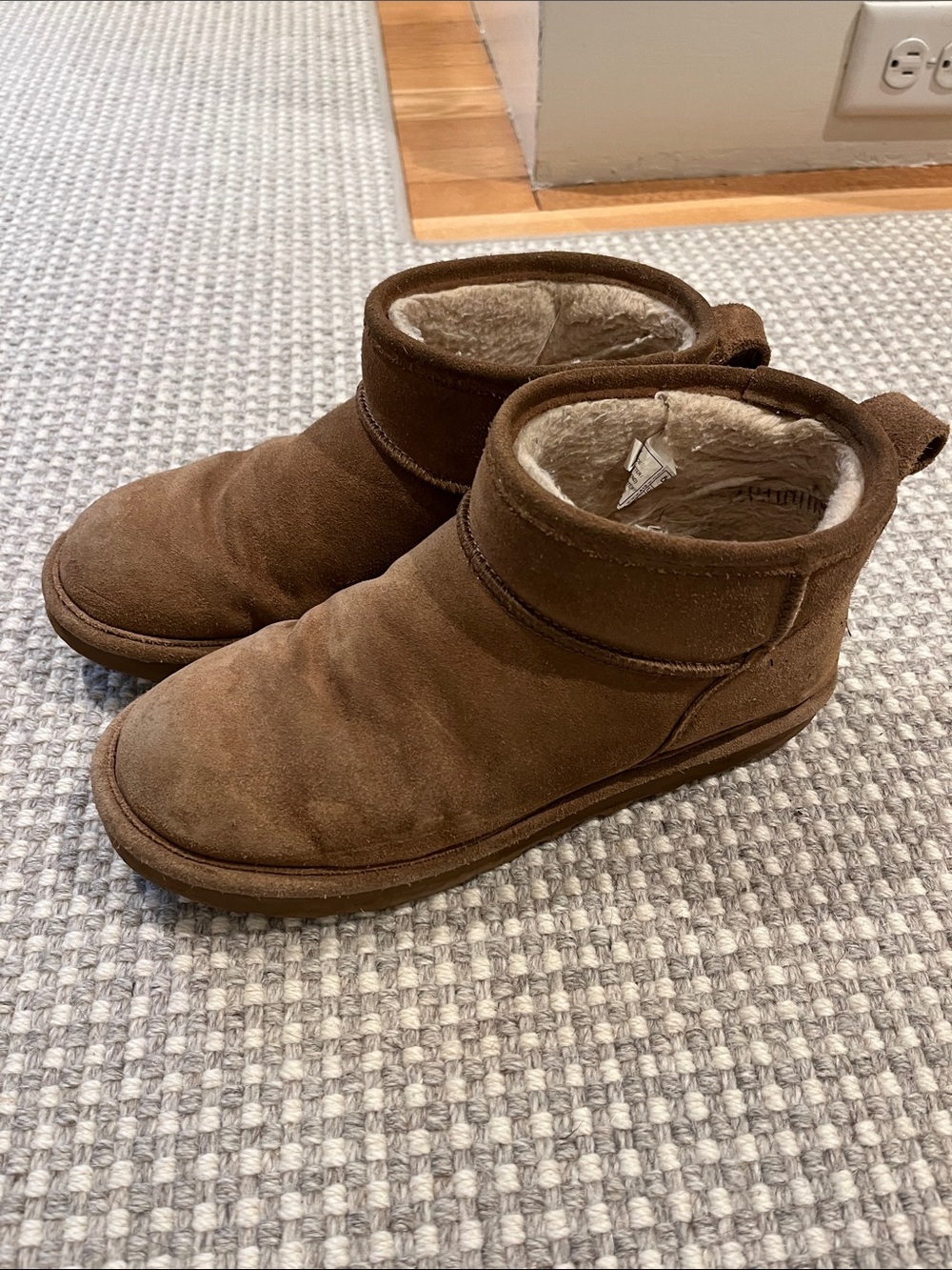 Bearpaw Brown Suede Ankle Boots Shearling Lined Size 8